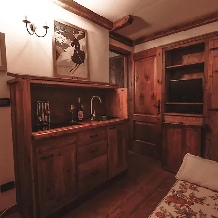 Monte Bianco Cozy Apartment - Solo Affitti Brevi *